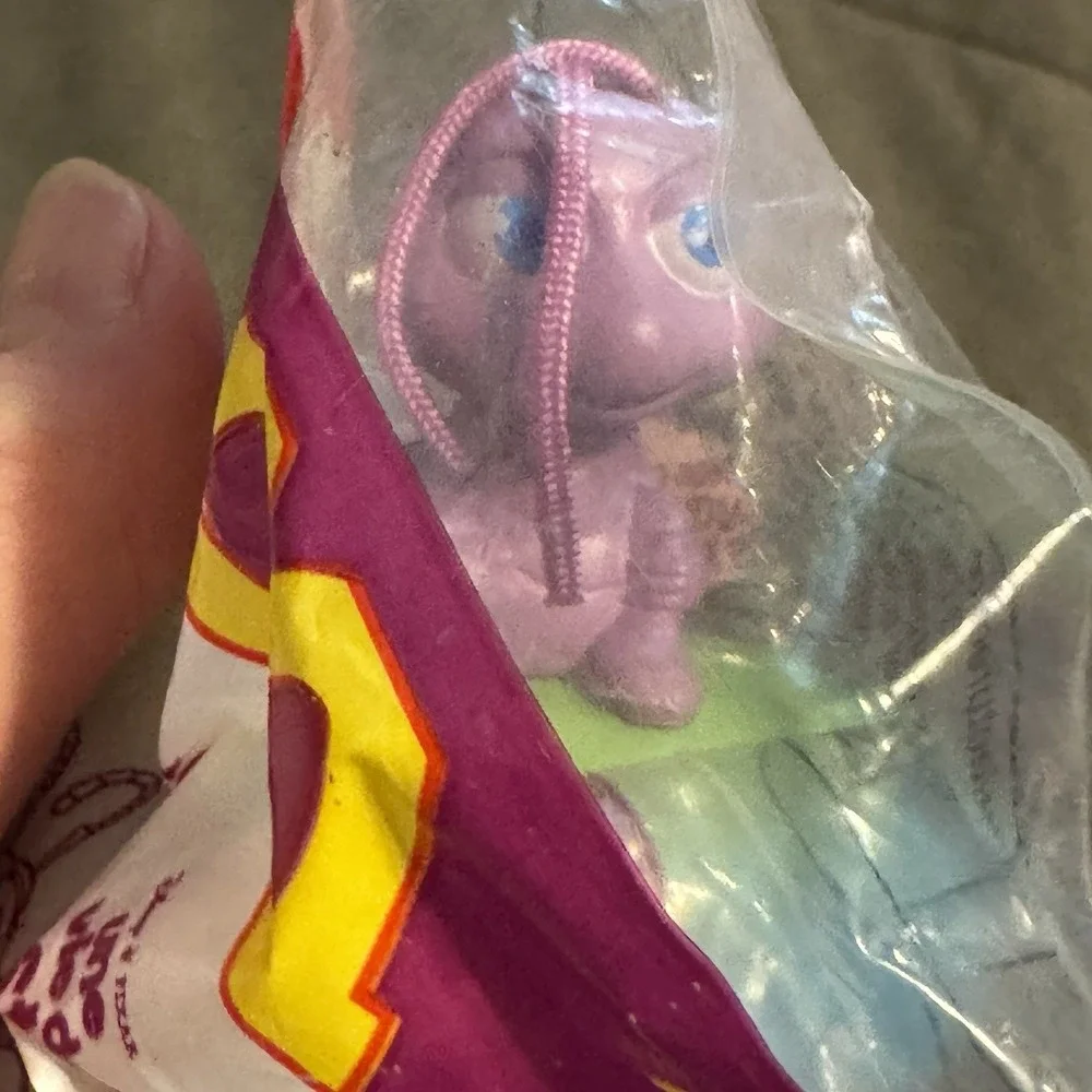 Vintage 1998 Disney Pixar A Bugs Life  Mcdonalds Happy Meal Toy 